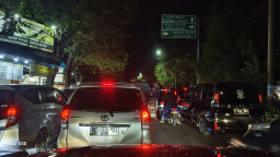 Arus Mudik Idul Adha  1446 H Padat, Jalur Kenjeran hingga Suramadu Macet