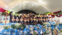 Dari Bukit Tamberu Barat Sampang, Santri Pondok Pesantren Al Arifin Diwisuda: Langkah Kecil Menuju Langit Ilmu