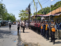 87 Kendaraan Terjaring Operasi Patuh Semeru 2025 di Ketapang Sampang