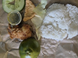 Porsi Menu MBG Yayasan Al-Aziz Bira Timur Sampang Jadi Sorotan, Pengawasan Satgas Sampang Dipertanyakan