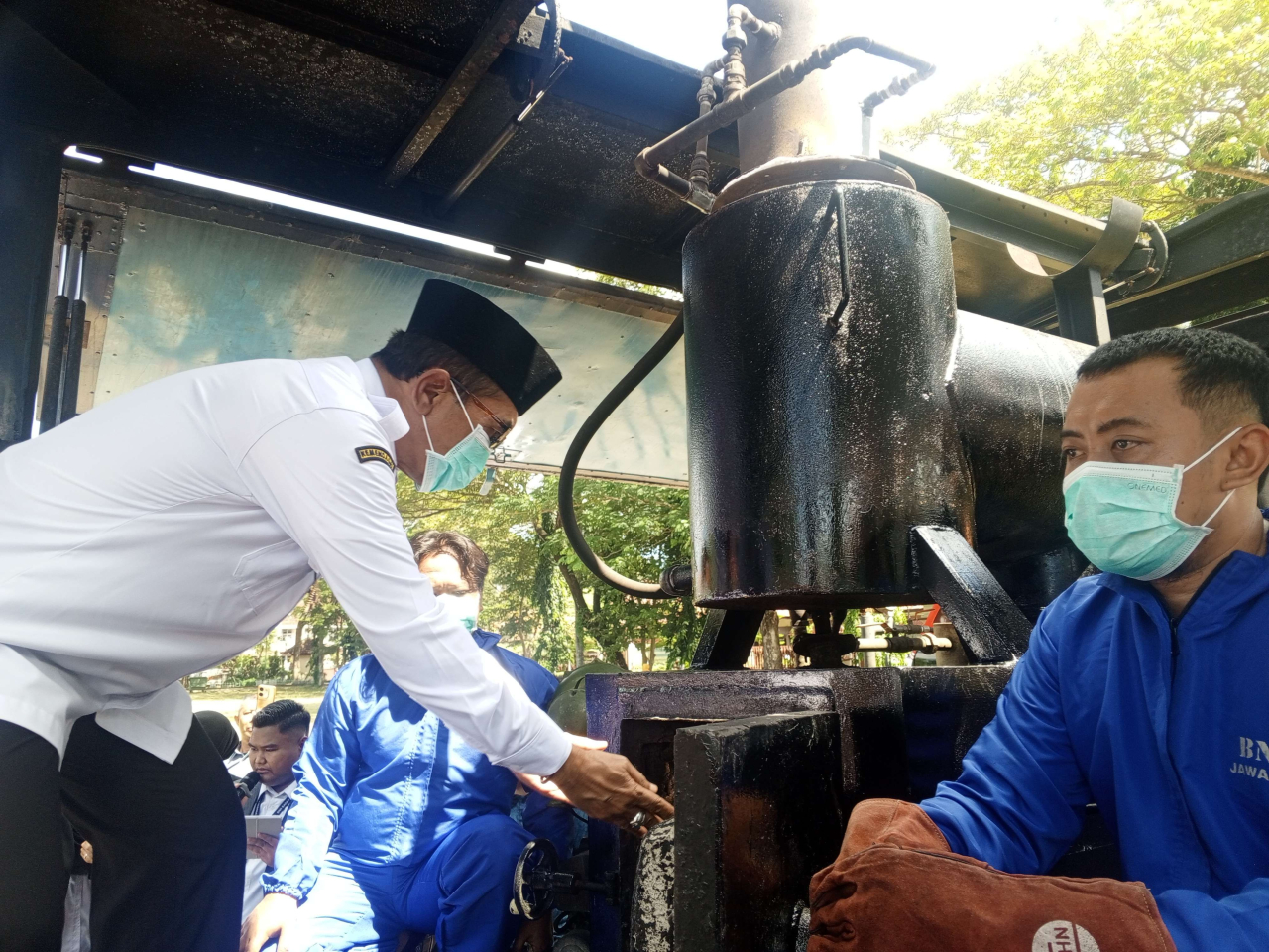 BNNP Jatim Musnahkan 17,4 Kg Sabu dan Ganja di Pamekasan
