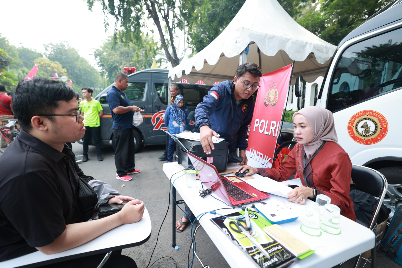 Polda Jatim Hadirkan Layanan Publik Lengkap di CFD Hari Bhayangkara ke-79