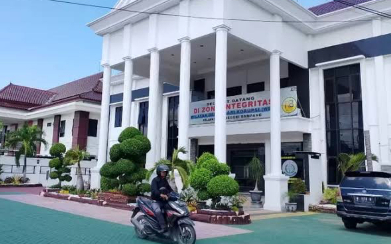 Tuntutan Ringan Kasus Korupsi BLT DD di Sampang, Kejari Klaim Uang Negara Sudah Dikembalikan