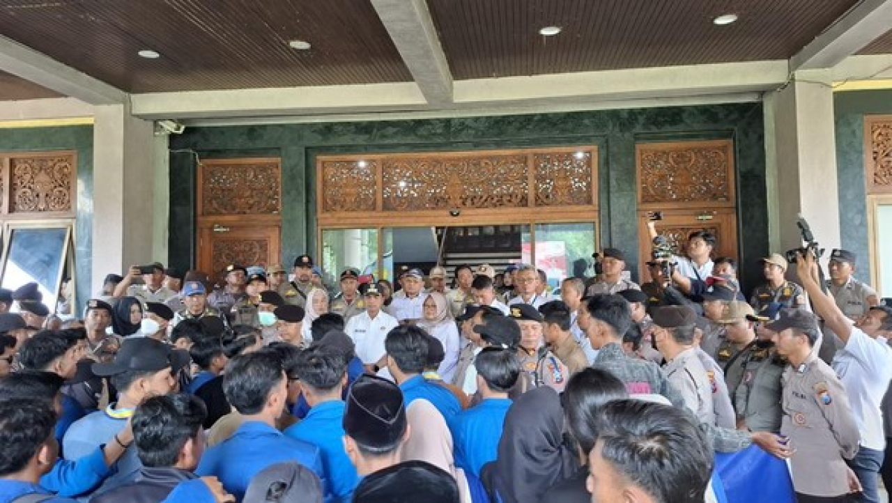 THL Diduga Fiktif, Mahasiswa Geruduk Pemkab Bangkalan