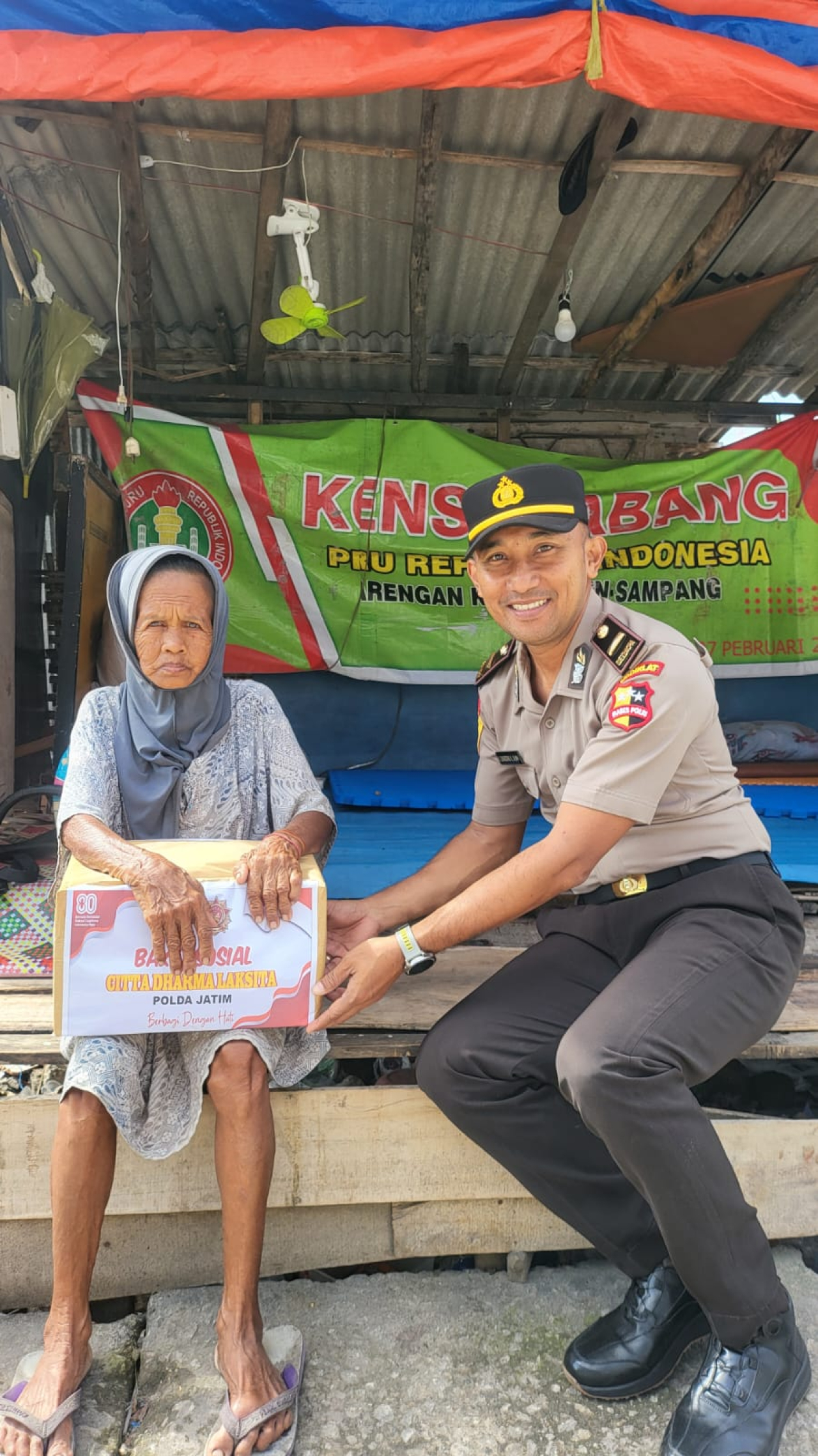 Siswa SIP Angkatan 54.2 Gelar Baksos Mandiri, Warga Kurang Mampu di Sampang
