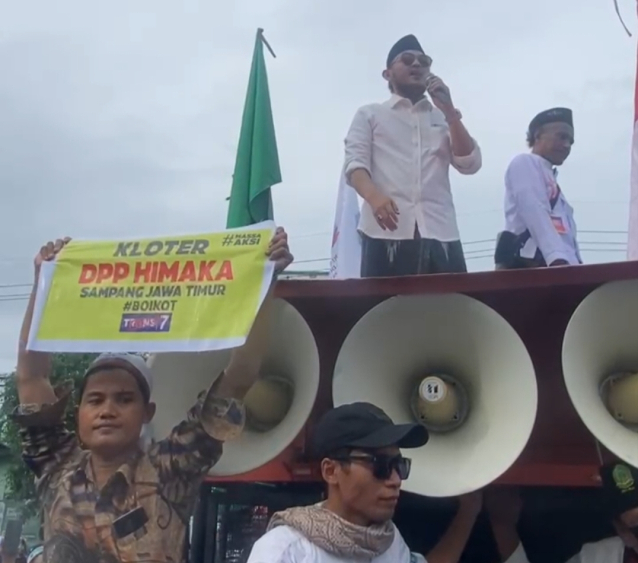 DPP HIMAKA Desak DPRD Provinsi Jawa Timur , Sampaikan Aspirasi Kepada DPR RI Untuk Cabut Izin Trans7