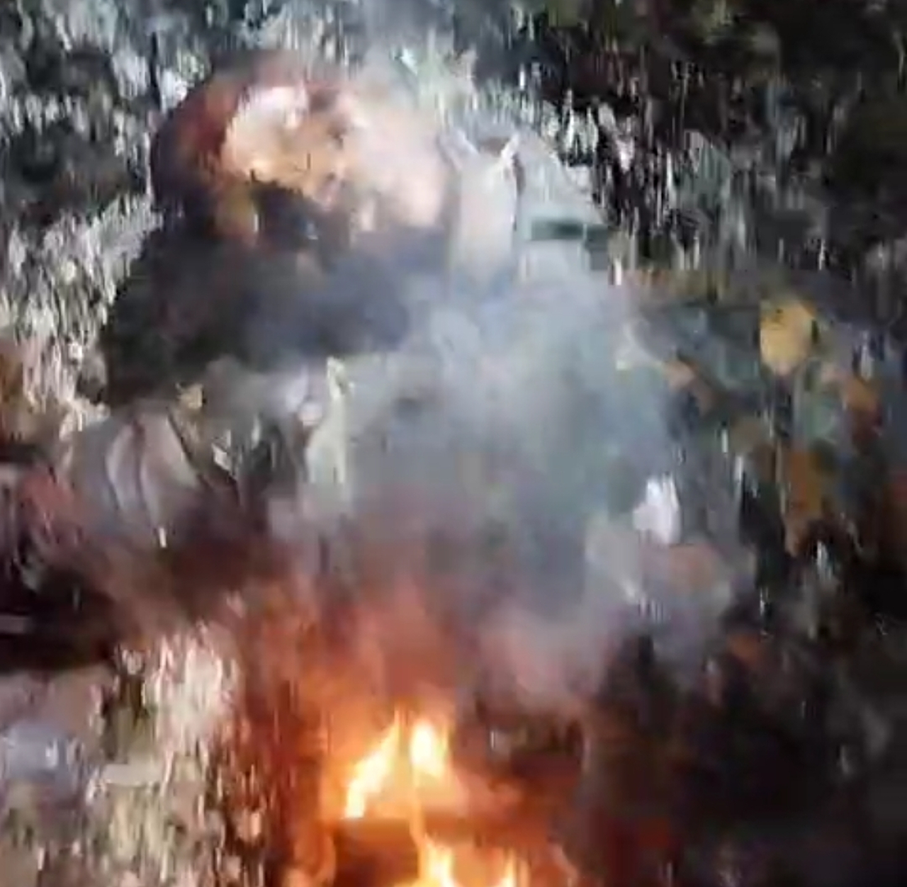 Pria Dibakar di Tambang Batu Bata Gegerkan Warga Pamekasan, Diduga Warga Sampang