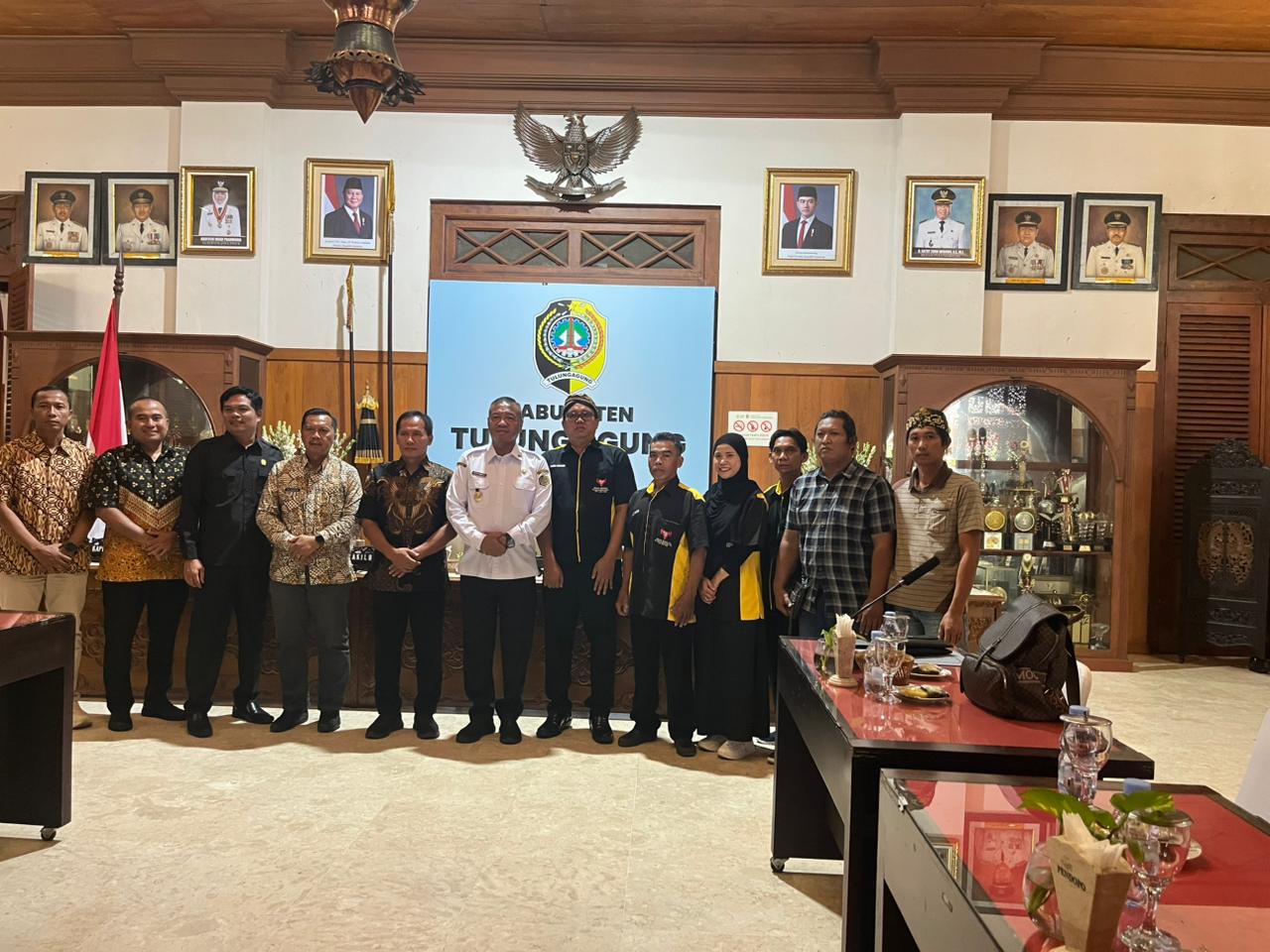 Rekan Indonesia Bedah Regulasi Kesehatan Tulungagung, Bupati: Kritik Menjadi Kunci Perubahan