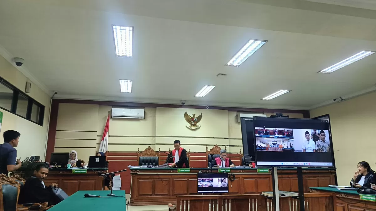 Terdakwa Sebut Nama-Nama Baru dalam Kasus Korupsi Proyek Lapen Sampang