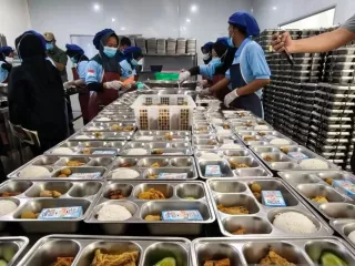 BGN Buka Layanan Pengaduan Program Makan Bergizi Gratis, Warga Diminta Laporkan Makanan Tak Layak